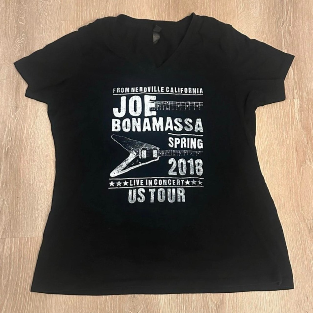 2018 Joe Bonamassa U.S. Spring Tour Women V-Neck Shirt (XL)